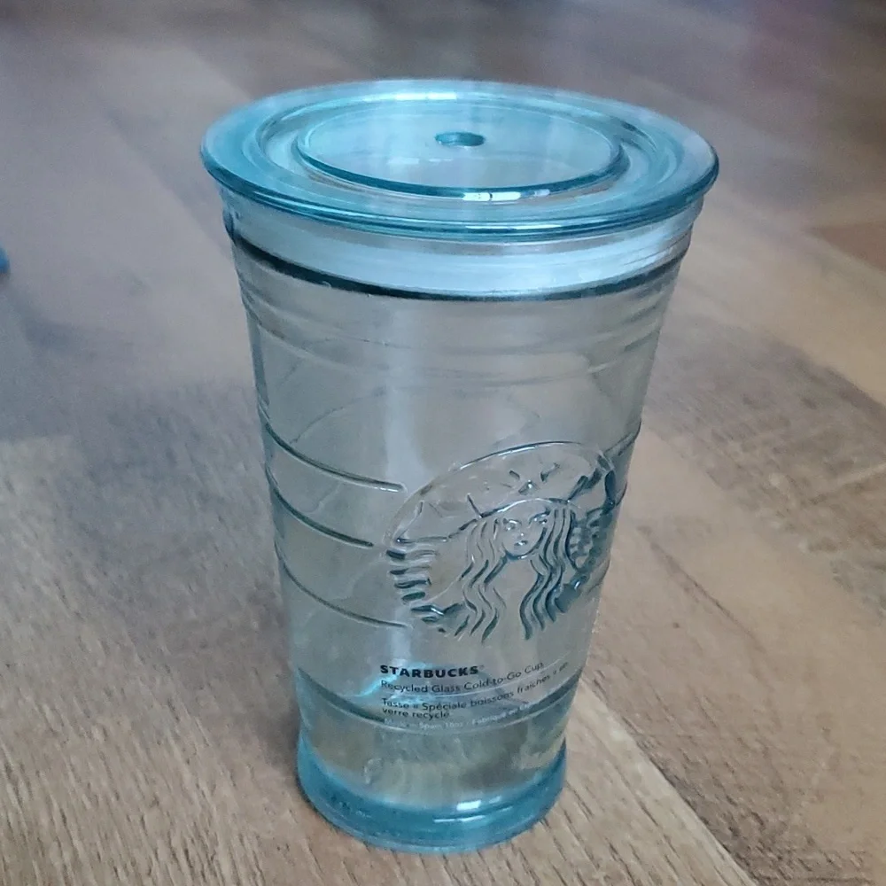 NWT Starbucks Green Recycled Glass‎ 16oz Grande Reusable Cup